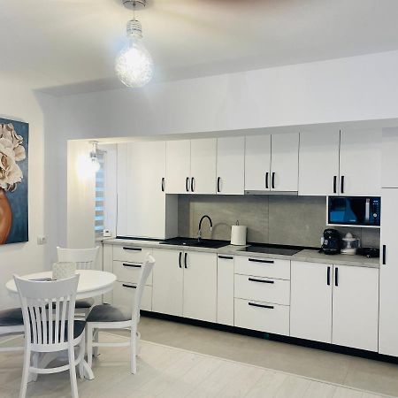 Luxury Prince Кымпулунг-Молдовенеск Экстерьер фото
